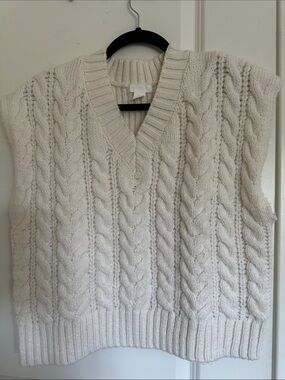 H&M Cream Cable-Knit V-Neck Sweater Vest
